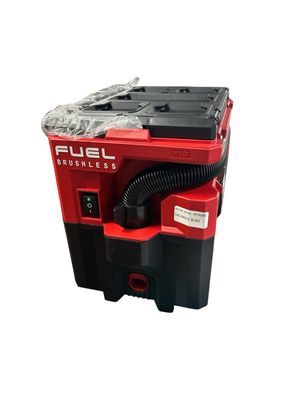 Milwaukee M18 FUEL PACKOUT 18-Volt Lithium-Ion Cordless 2.5 Gal. Wet/Dry Vacuum (Vacuum-Only) 0970-20