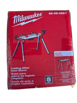 Milwaukee Folding Miter Saw Stand 48-08-0551  .