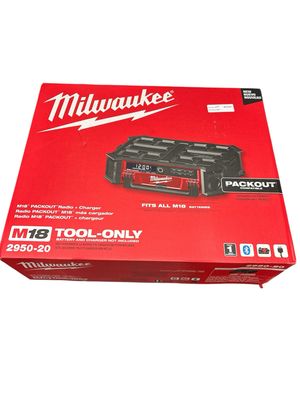 Milwaukee M18 Lithium-Ion Cordless PACKOUT Radio/Speaker with Built-In Charger 2950-20 .