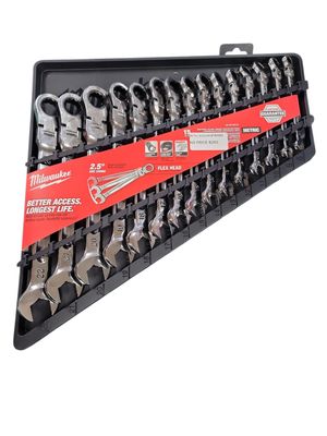 Milwaukee 144-Position Flex-Head Ratcheting Combination Wrench Set Metric (15-Piece) 48-22-9513