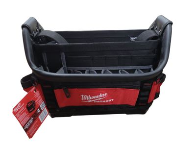 Milwaukee PACKOUT 15 in. Structured Tote 48-22-8317 .