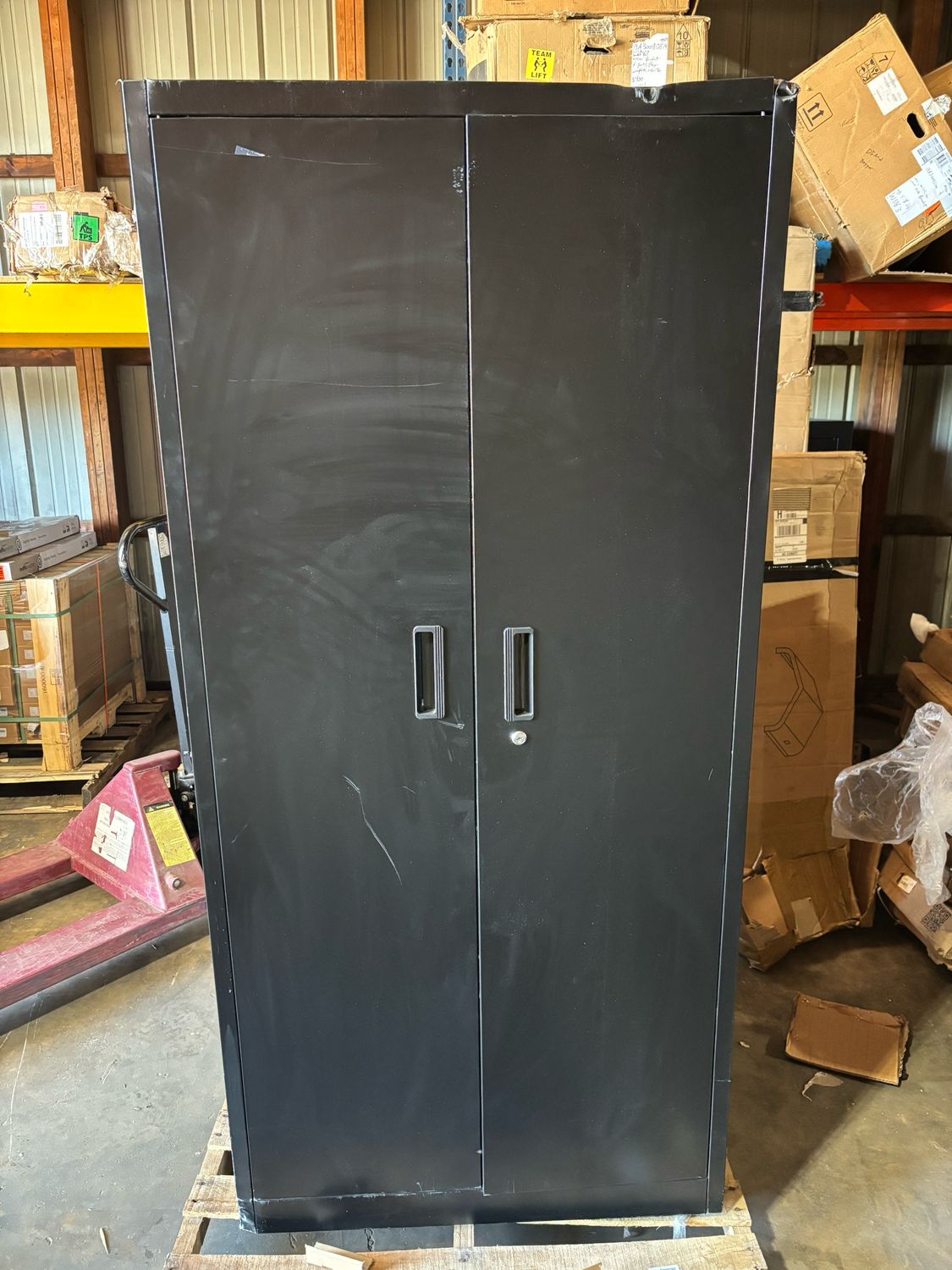 33.5x18x72 Storage Cabinet