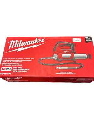Milwaukee M18 18V Lithium-Ion Cordless Grease Gun 2-Speed (Tool-Only) 2646-20    .