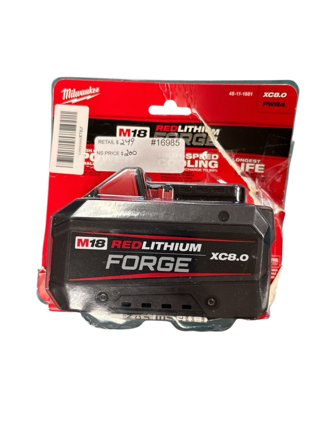 Milwaukee M18 18V Lithium-Ion REDLITHIUM FORGE XC 8.0 Ah Battery Pack 48-11-1881      . .