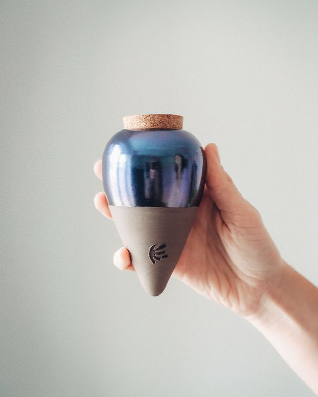 Olla Artisan Metal Blue