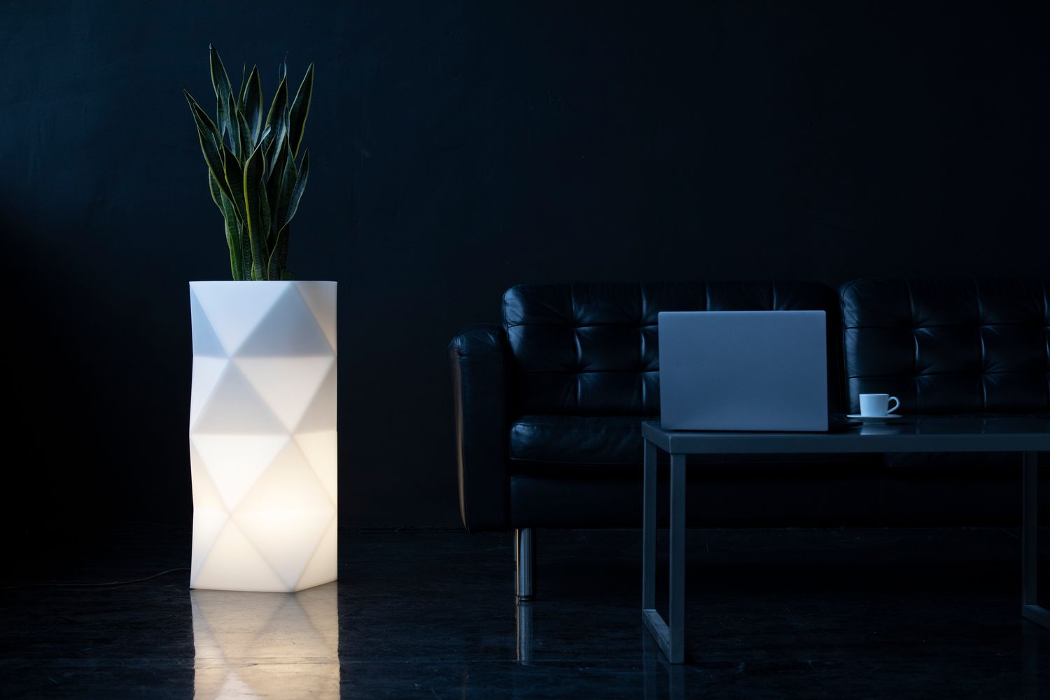 BARI LED
