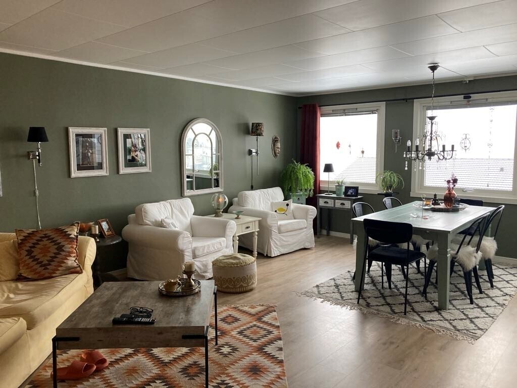 Apartment for rent during The Arctic Run June 7-9!