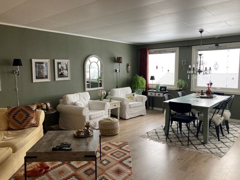 Apartment for rent during The Arctic Run June 7-9!