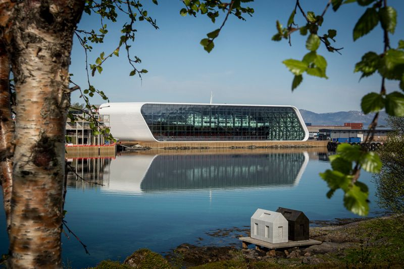 ​Sortland Harbor – Stokmarknes with Admission to the Hurtigrutemuseet 🚢