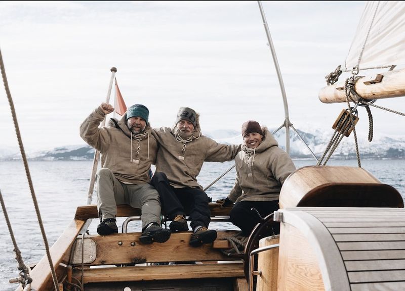 Sail Close to the Whales – An Exclusive 24-Hour Research Safari!