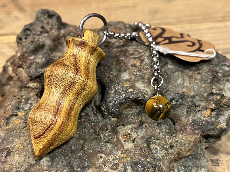 Pendule en bois de Canary wood