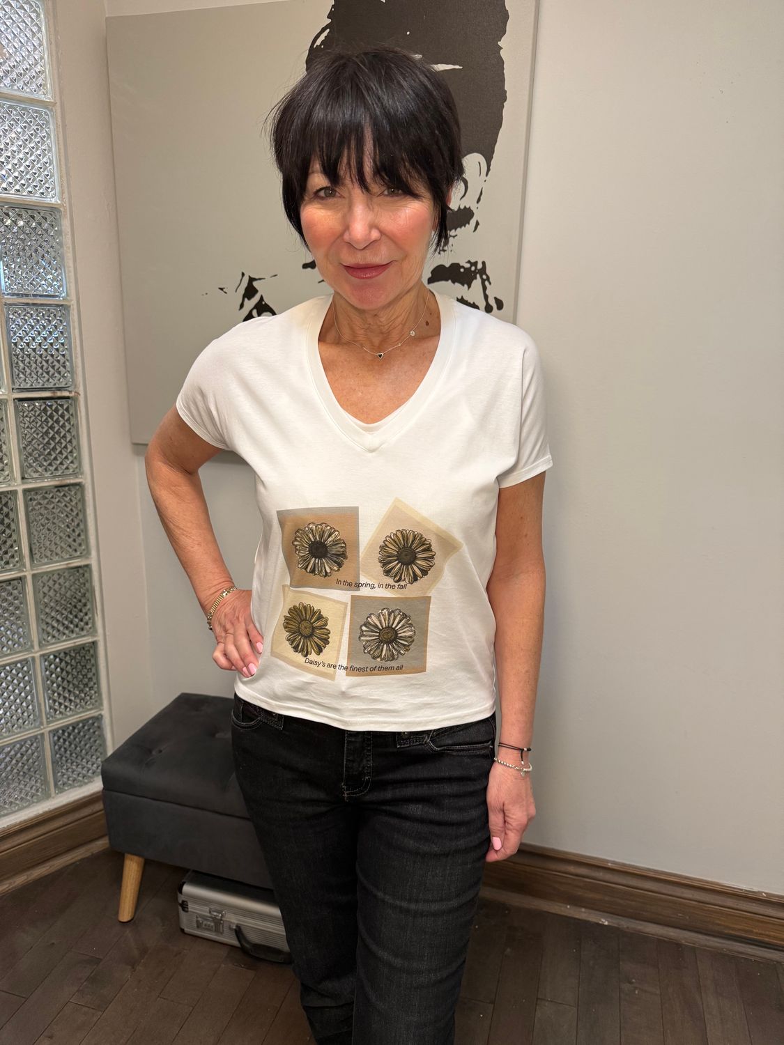 Suzi Roher Velvet Tee Daisy S25