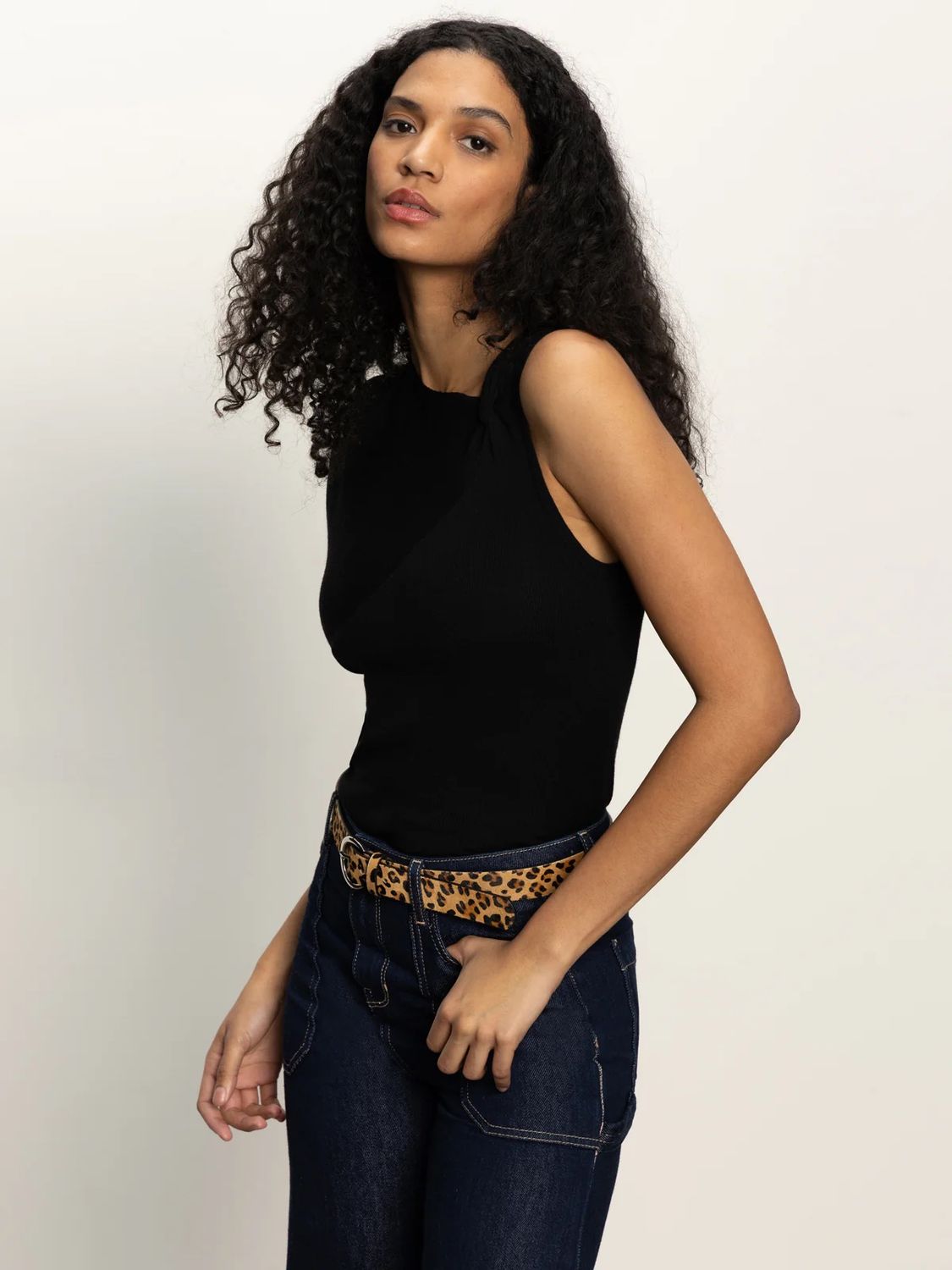 Sanctuary Shoulder Twist Top CW1696RN8X F25