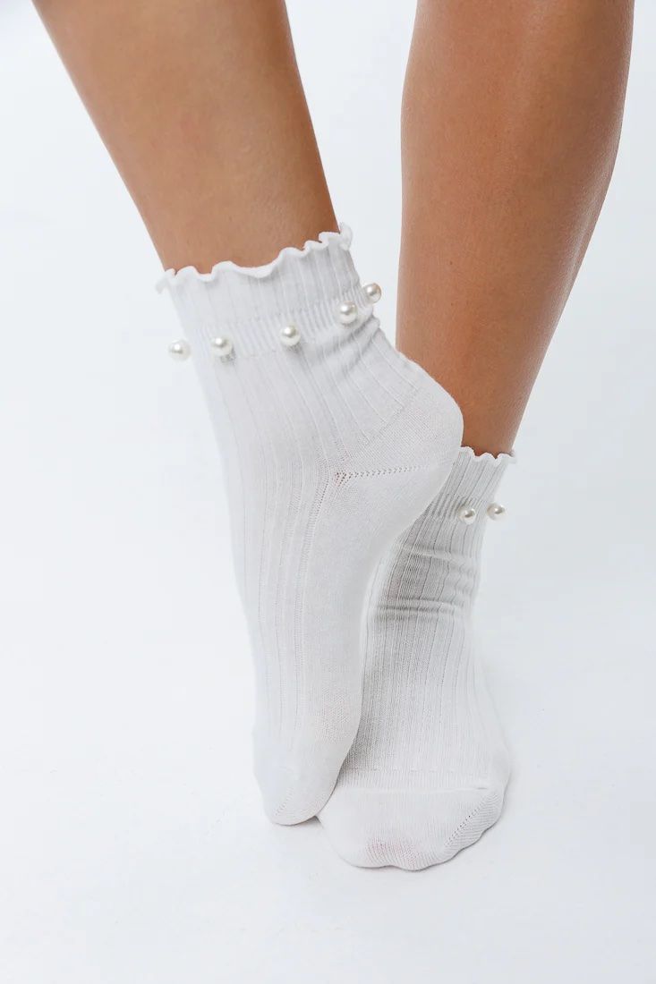 Limlim Frill Pearl Socks F25