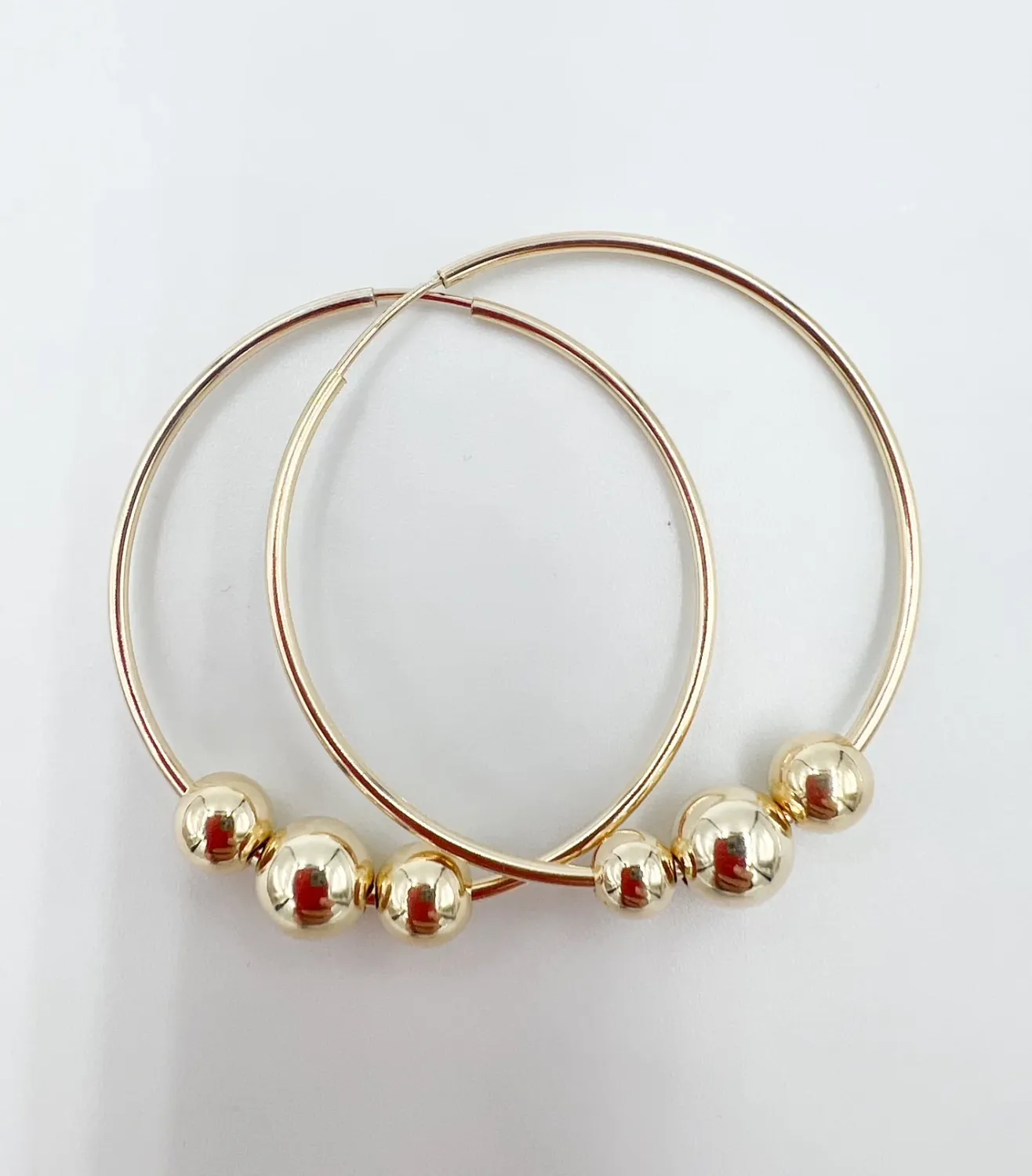 Saskia De Vries Gold Endless Love Hoops S26