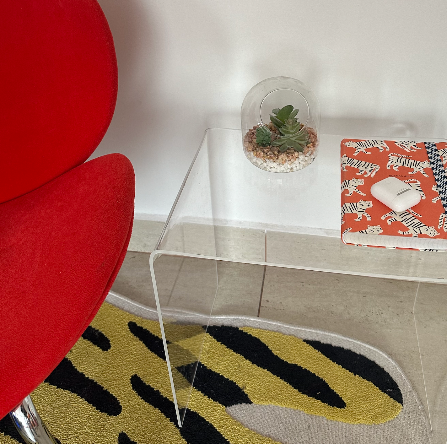 COFFEE TABLE TRANSPARENTE