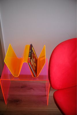 REVISTERO NARANJA