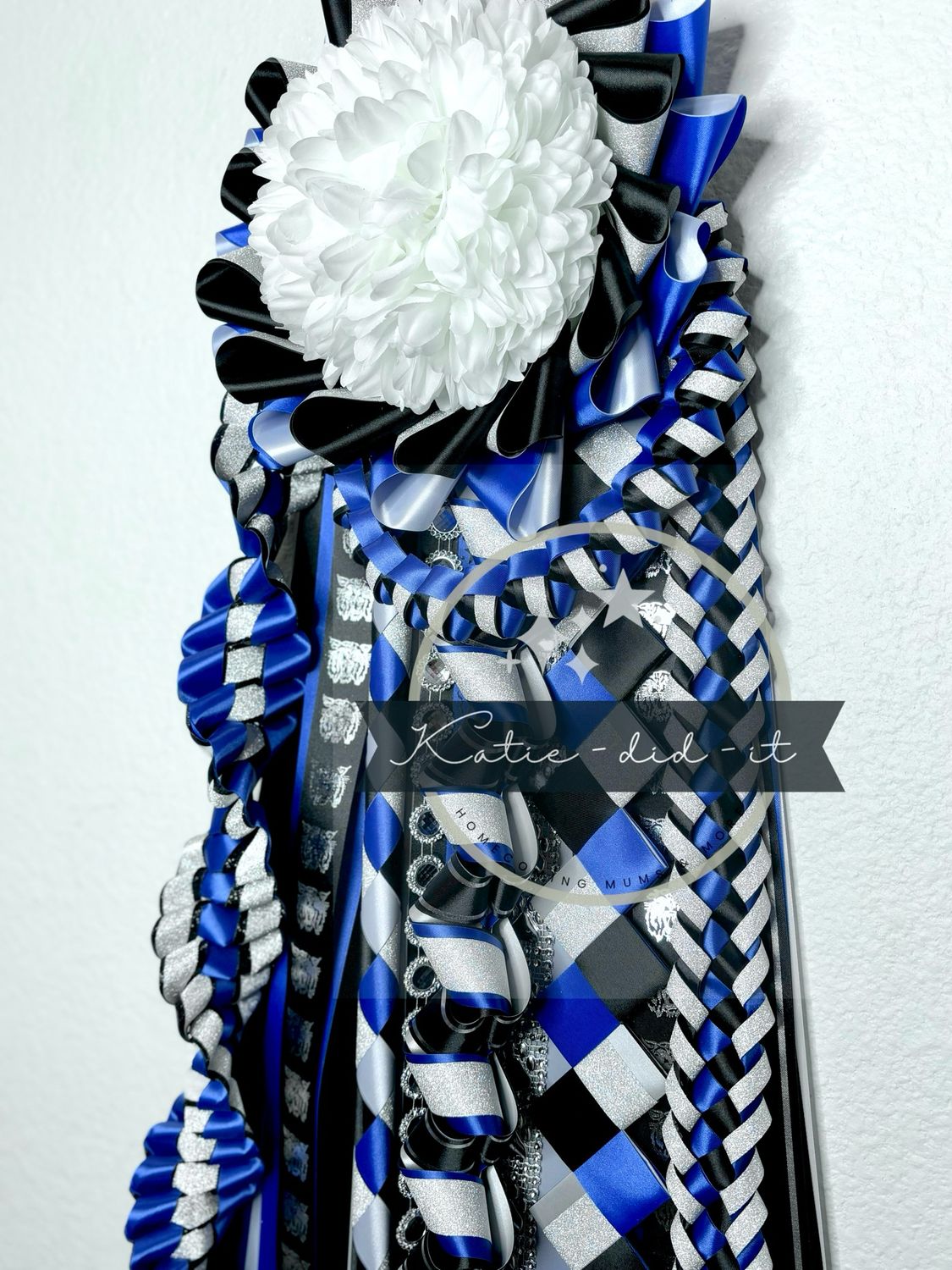 PREMADE 36 inch (WILDCAT MUM)