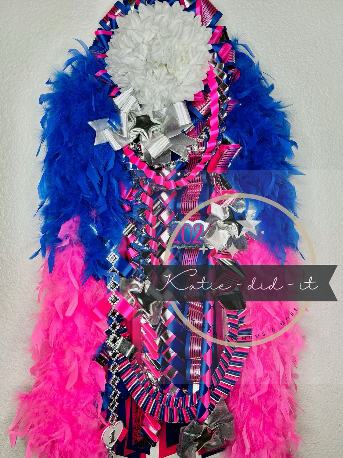 PREMADE 36 inch (hot pink and blue)