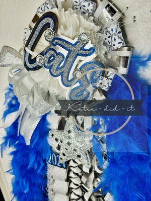 PREMADE 30 inch (Cats silver &amp; blue)