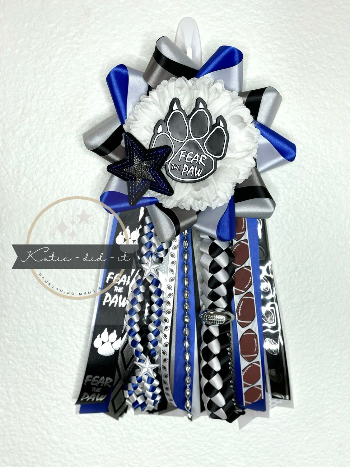 PREMADE  15 inch (fear the paw)