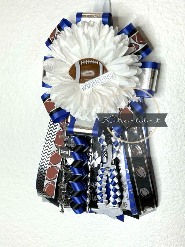 PREMADE 15 Inch Silver and White