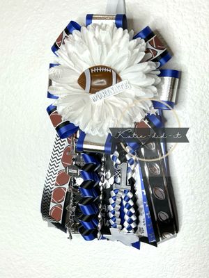PREMADE 15 Inch Silver and White