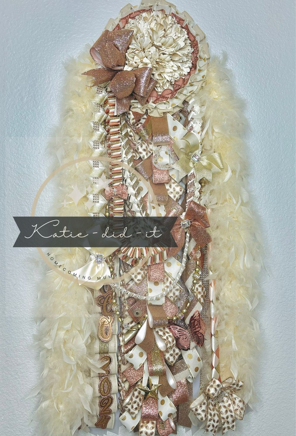 PREMADE 42 inch (rose gold Champagne and Gold)