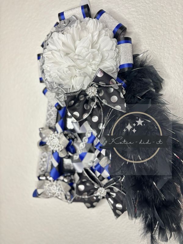PREMADE 15inch mum Blue Black Silver Roses