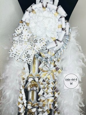PREMADE 36 INCH GOLD AND SILVER STATEMENT