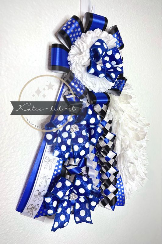 PREMADE MUM 18 in dots
