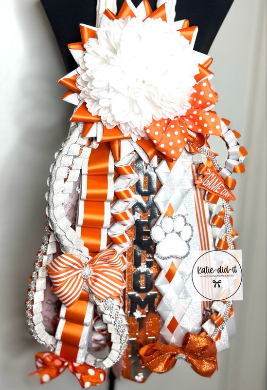 24 INCH ORANGE AND WHITE SIGNATURE