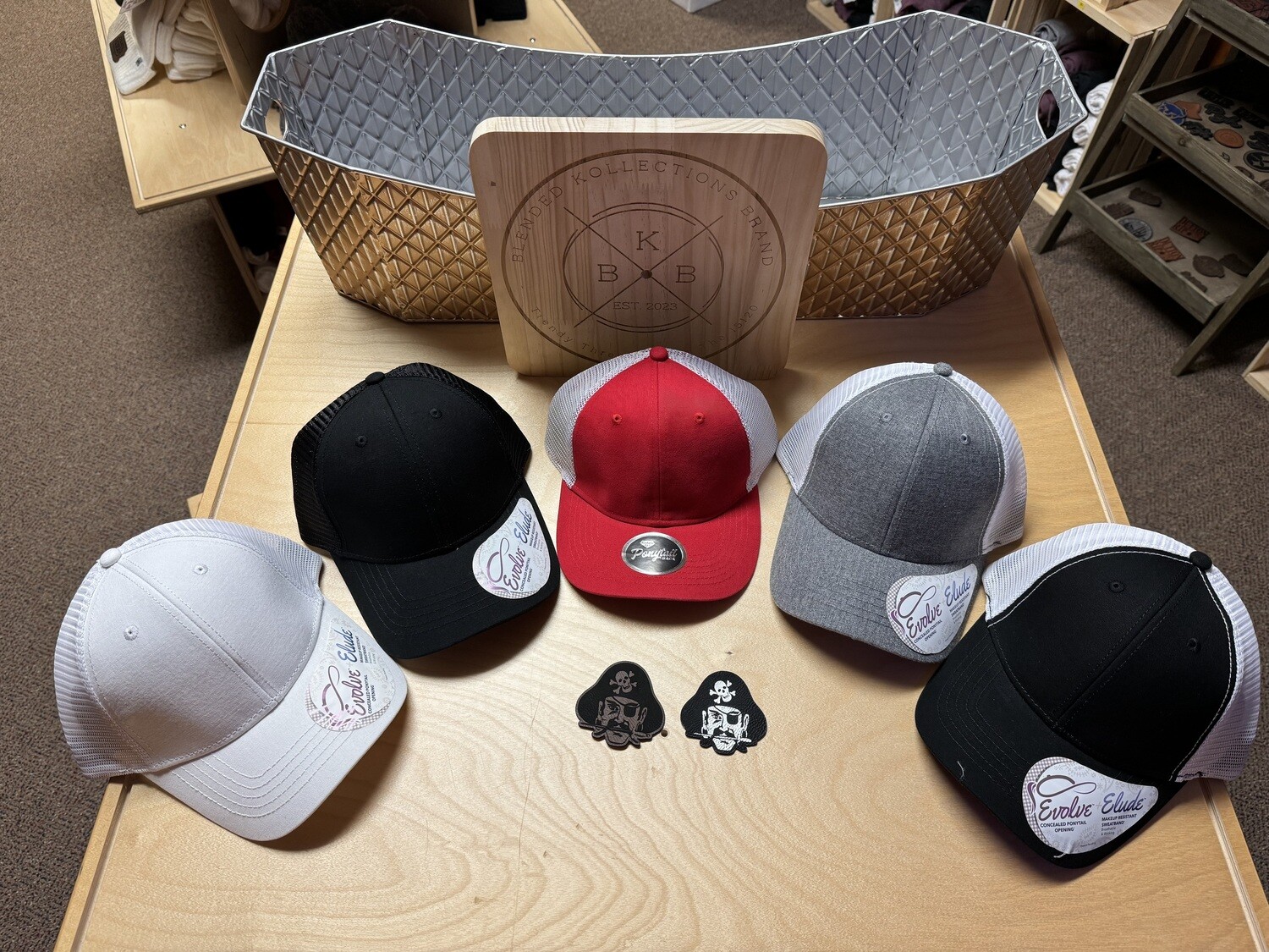Lady&#39;s Lakeland Raider Hats