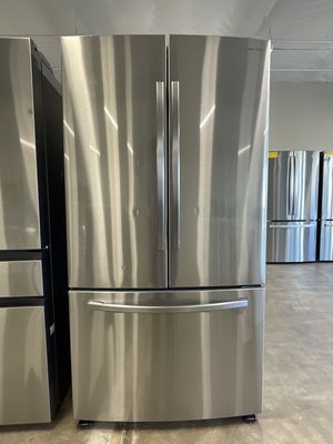 28 cu. ft. Large Capacity 3-Door French Door Refrigerator in Stainless Steel - RF28T5001SR - 000013