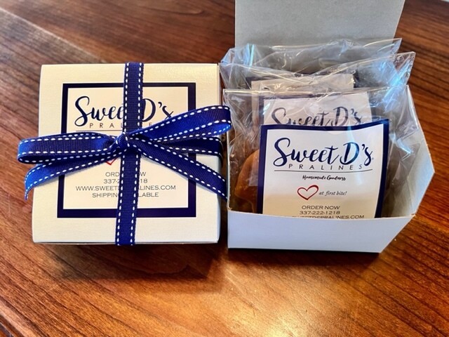 Box of 3 pralines with gift wrap
