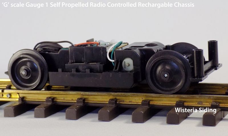 'G' scale, Gauge 1 2.4 ghz Radio Controlled SPUD with Controller
