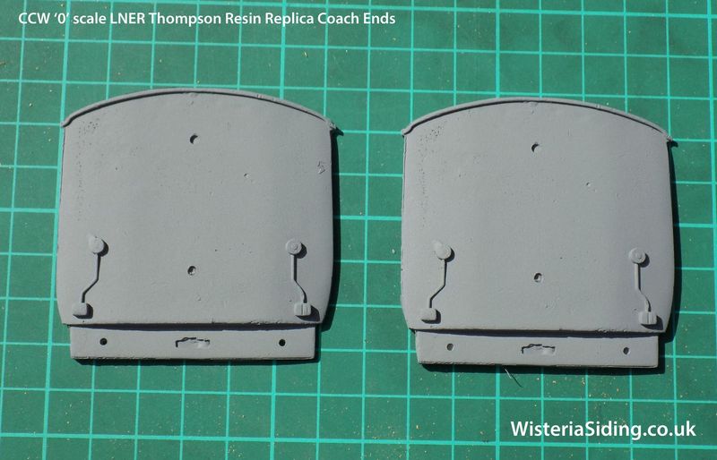 0 gauge Pair Resin Replica CCW OCE/5 LNER Thompson Express Coach Ends