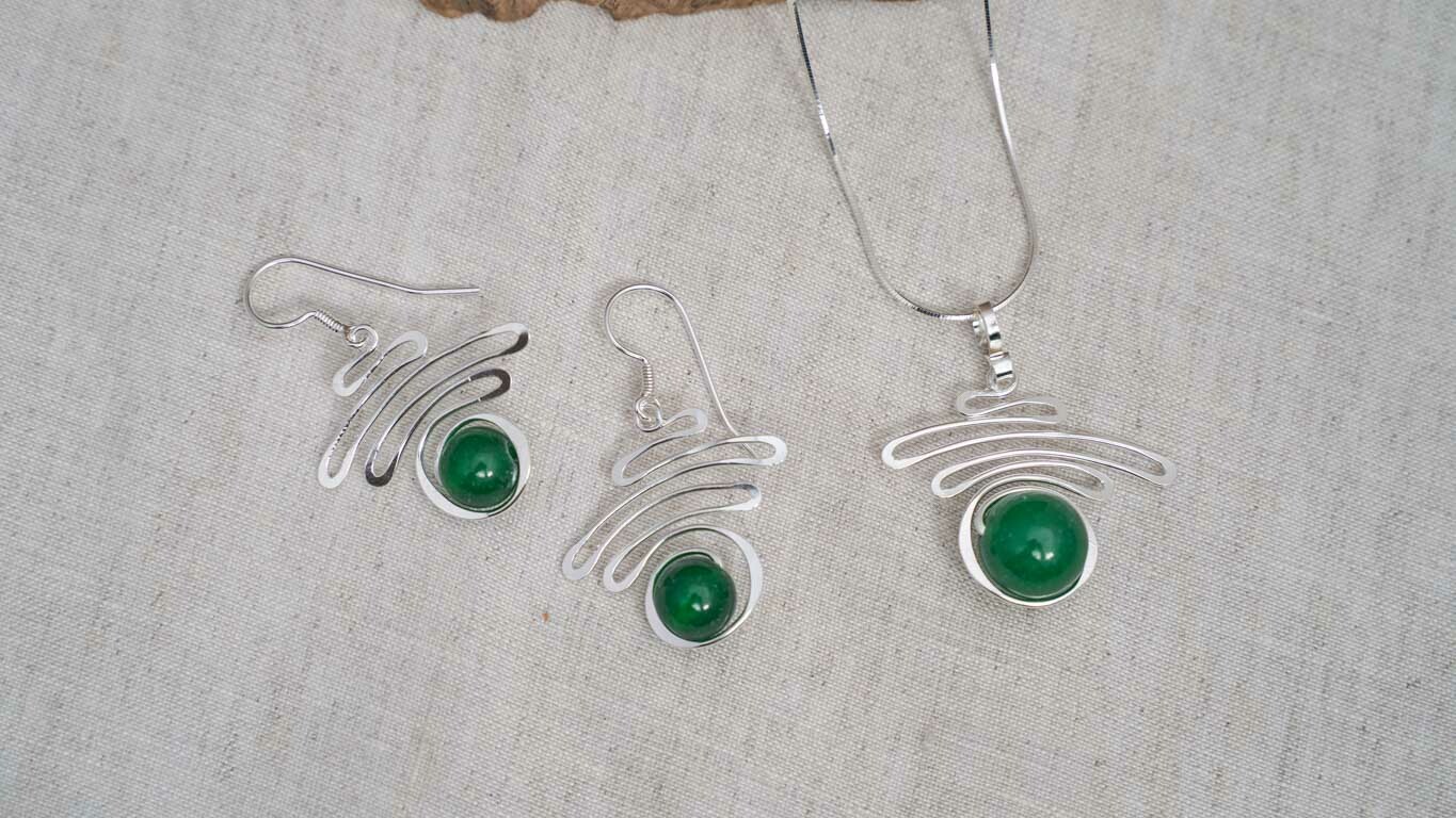 Earrings "Jade Silver Swirl"