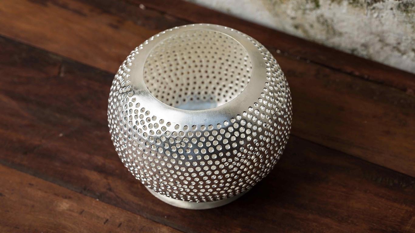 Sphere Plated silver candle holder