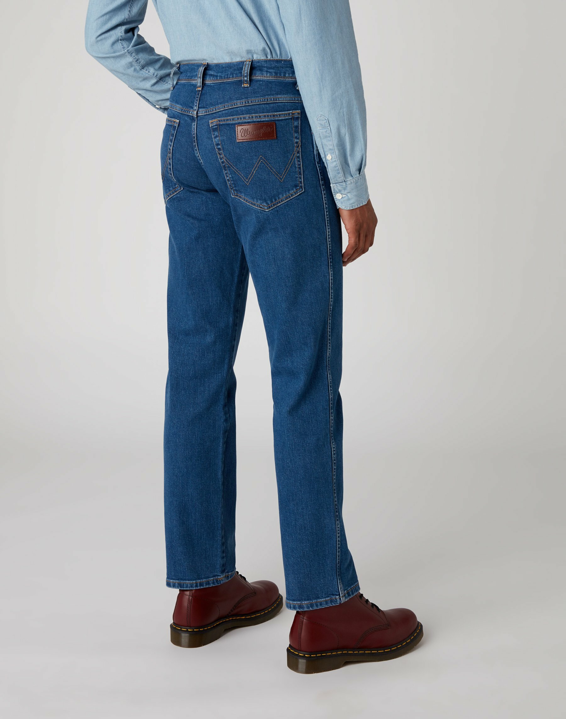 Wrangler Джинсы Купить В Москве Магазины