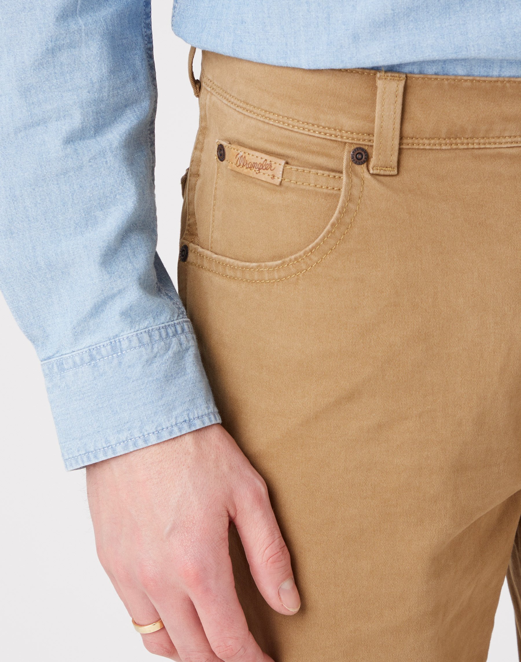 Wrangler texas stretch store jeans camel