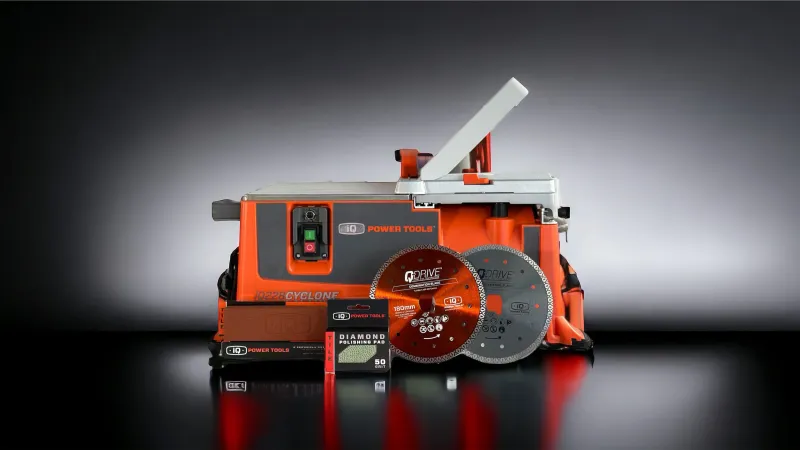 iQ228 Cyclone - 7“ Trockenschnitt-Tischfliesensäge mit integrierter Staubabsaugung