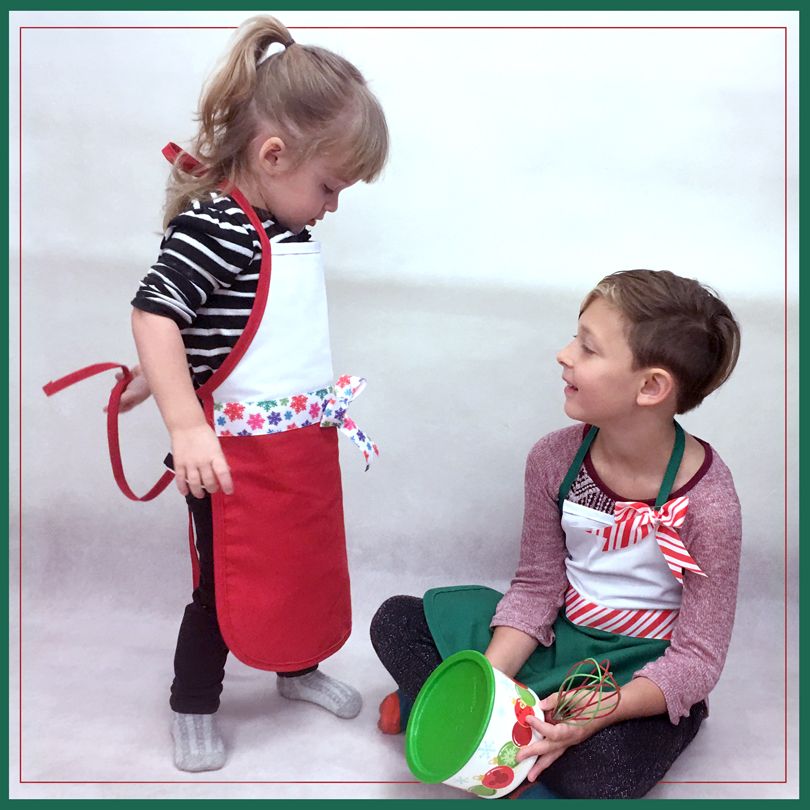 ***Closeout*** Two-Toned Apron - Child