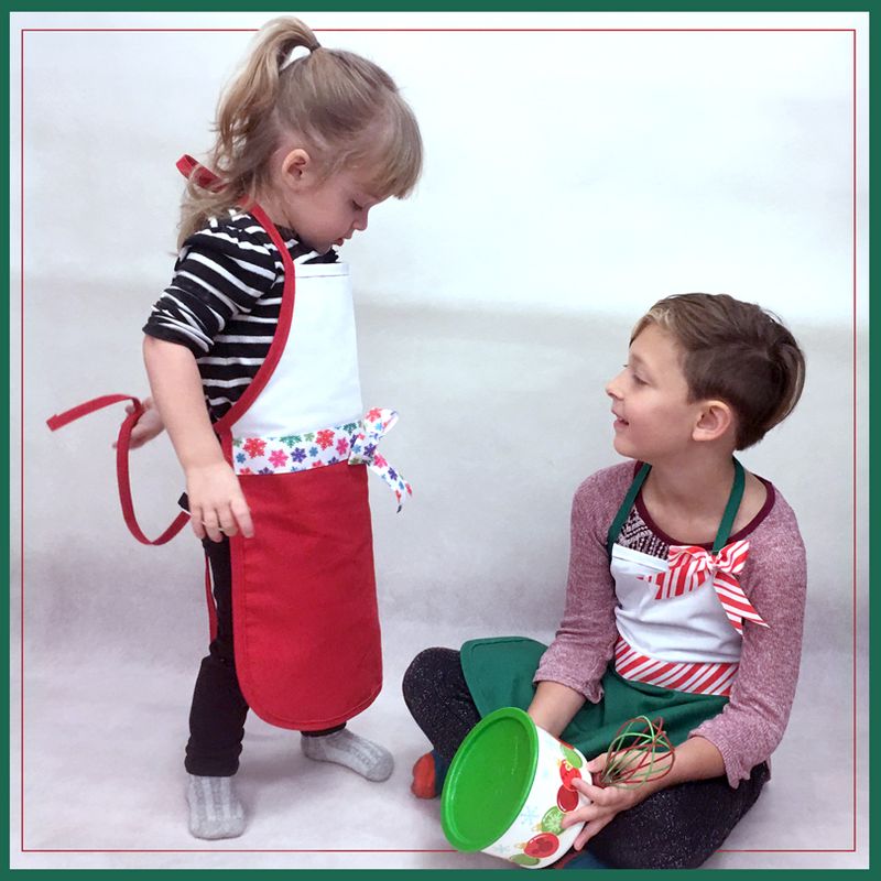 ***Closeout*** Two-Toned Apron - Child