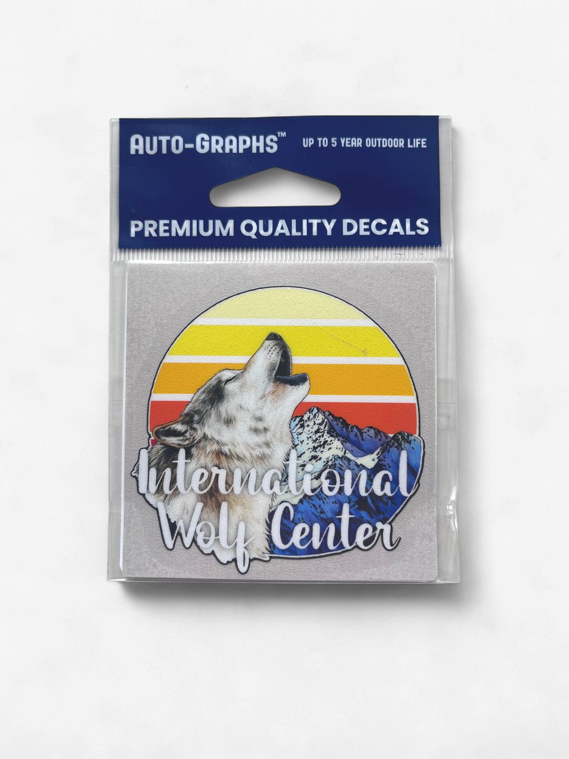 Retro Sunset Howling Wolf