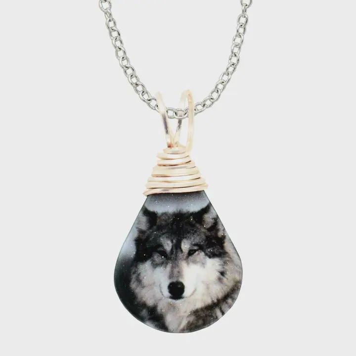 Wolf Teardrop Silver-Plated Pendant Necklace