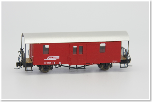 Rhätische Bahn Gepäckwagen D² 4038 Bausatz. Rhätische Bahn Gepäckwagen D² 4038 Bausatz.