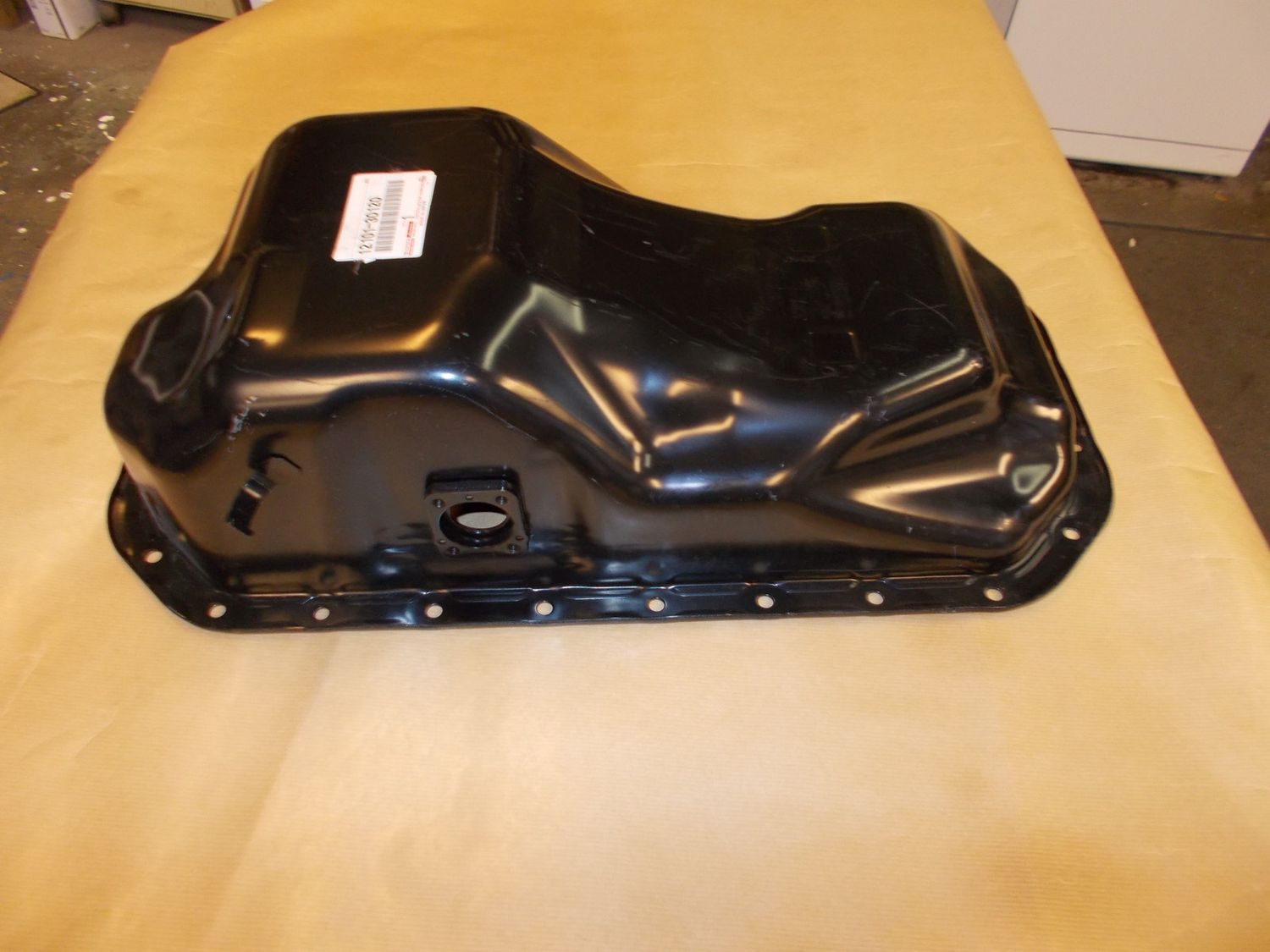 12101-30120 OIL PAN HIACE EARLY OEM