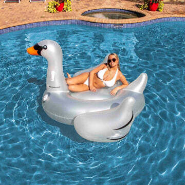 Swimline Giant LED Light-Up Swan