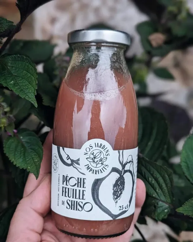 Pêche feuille de Shiso, bouteille 25 cl - FRANCE